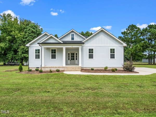 15 Bella Lane, Zebulon, NC 27597