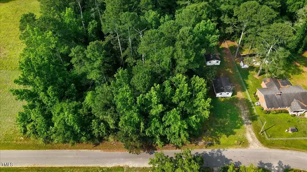 000 Dead End Road,  Enfield,  NC 27823