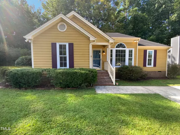 201 W Wyatts Pond Lane, Cary, NC 27513