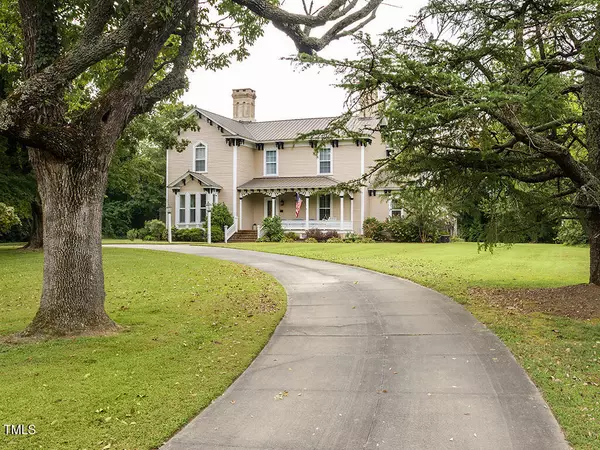 2834 Bellemont Alamance Road, Burlington, NC 27215