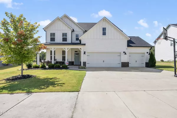 7316 Cabernet Franc Drive, Willow Springs, NC 27592