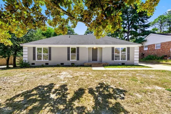 2903 Peacock Street, Hope Mills, NC 28348