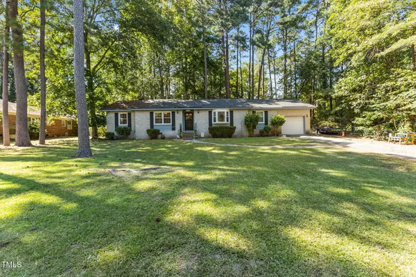 5529 Hedrick Drive,  Fayetteville,  NC 28303