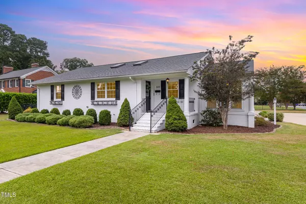 500 W Woodall Street, Benson, NC 27504