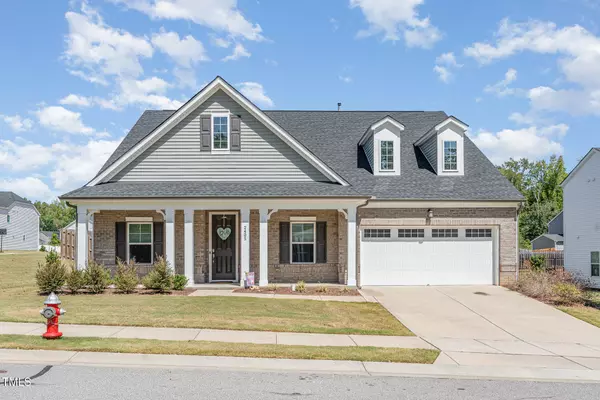2405 Heathland Farm Drive, Fuquay Varina, NC 27526