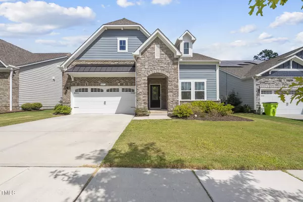 437 Oaks End Drive, Holly Springs, NC 27540
