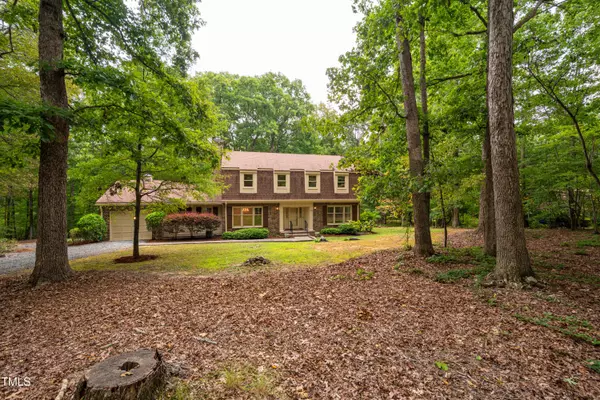 136 Hunters Ridge Road, Chapel Hill, NC 27517