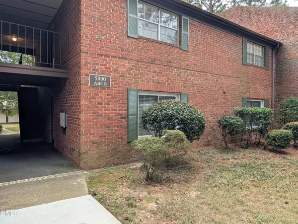 5800 Falls Of Neuse Road #B, Raleigh, NC 27609