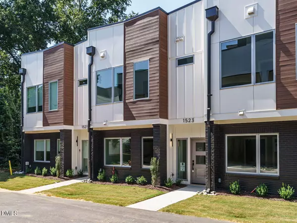 1523 Urban Trace Lane, Raleigh, NC 27608