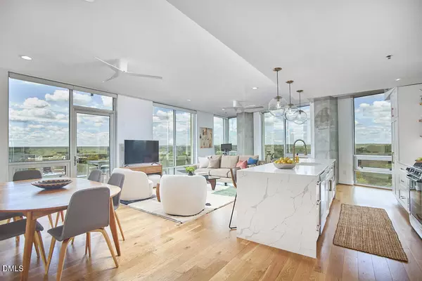 601 W Rosemary Street #Unit 801, Chapel Hill, NC 27516