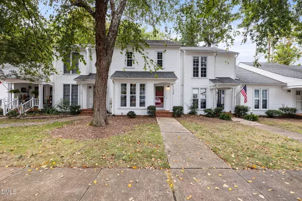 104 Pickett Lane, Cary, NC 27511