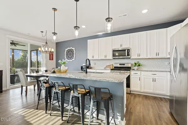809 Briar Gate Drive, Holly Springs, NC 27540