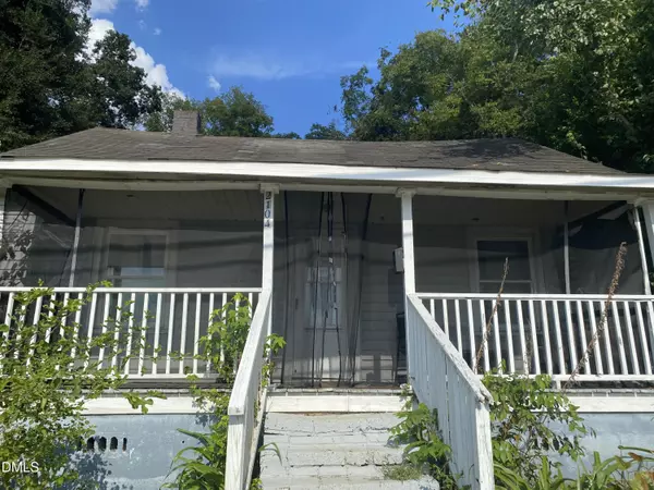 2104 Rosehill Road, Fayetteville, NC 28301