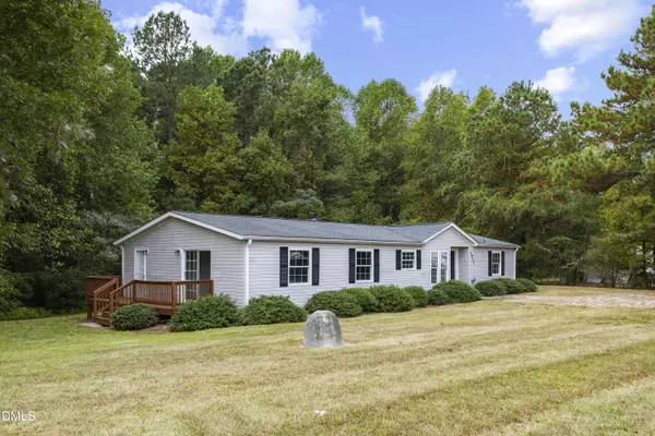 1512 Willow Downs Circle, Willow Springs, NC 27592