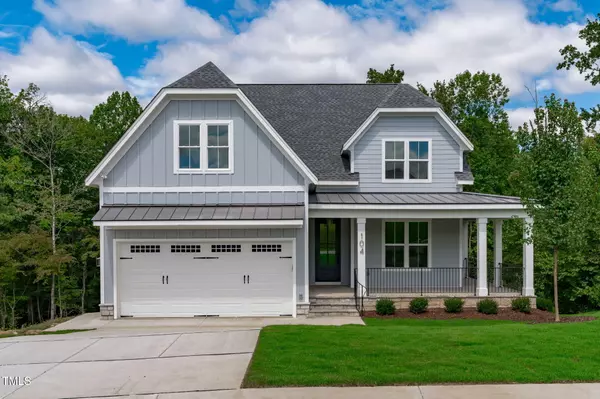 104 Pointe Park Circle, Holly Springs, NC 27540