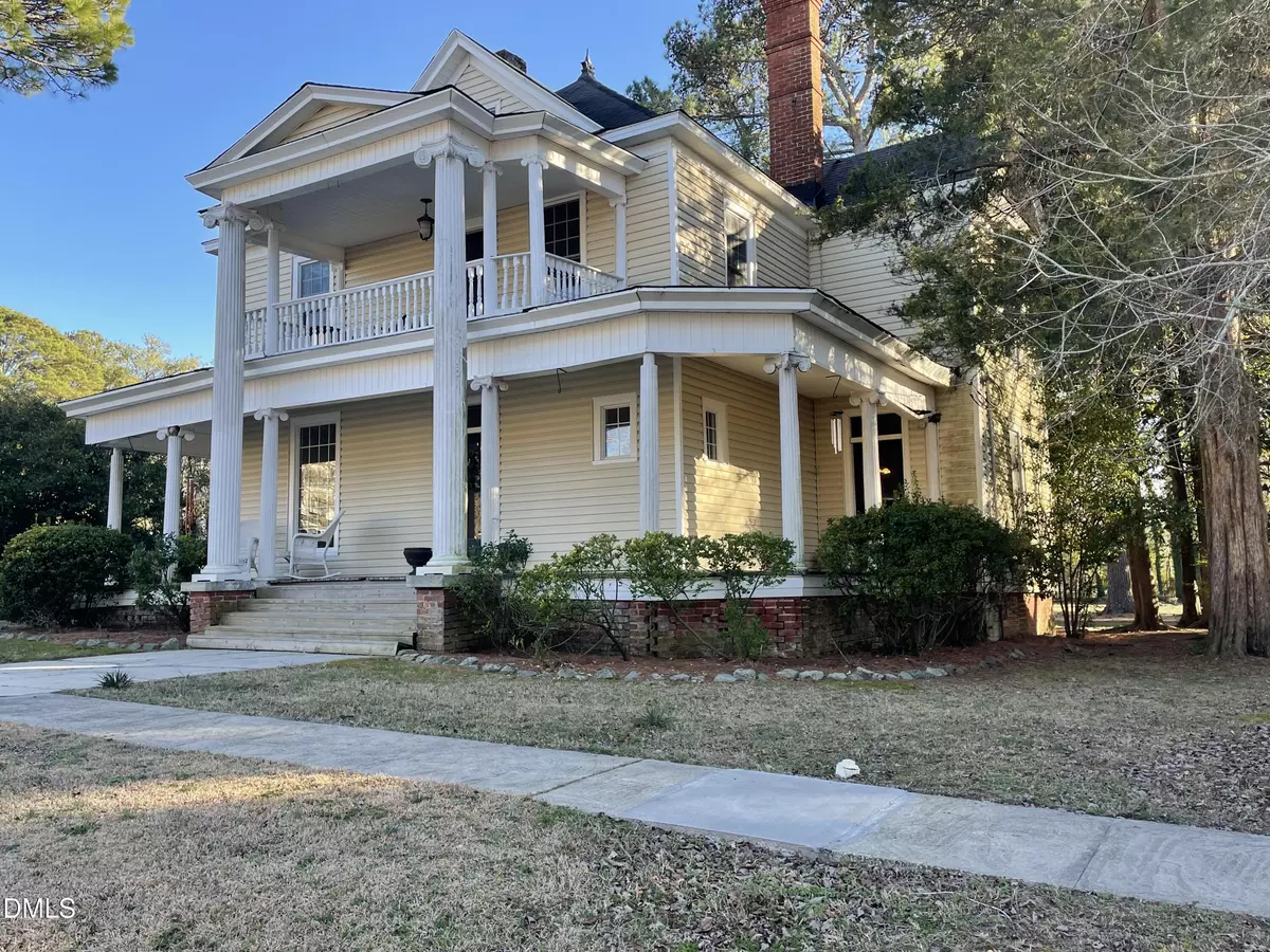 Kenly, NC 27542,204 E Bailey Avenue