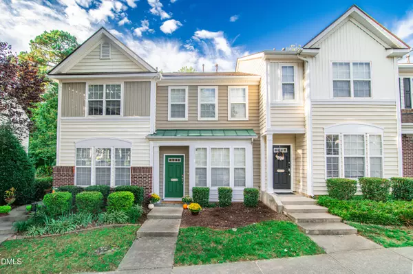 5318 Crescentview Parkway, Raleigh, NC 27606