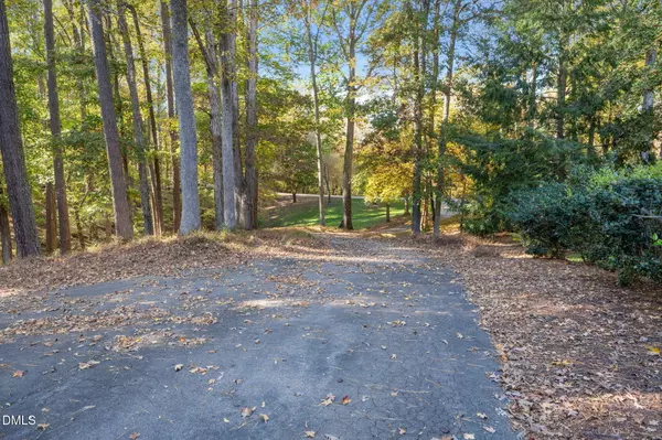 6320 Wakefalls Drive, Wake Forest, NC 27587