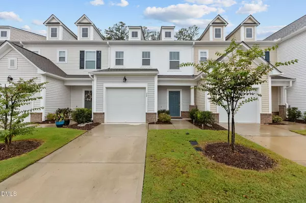 72 Little Leaf Lane, Clayton, NC 27527