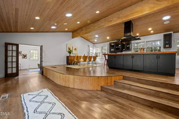 104 Sparkleberry Lane, Carrboro, NC 27510