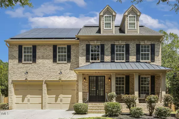 213 Cross Oaks Place, Holly Springs, NC 27540