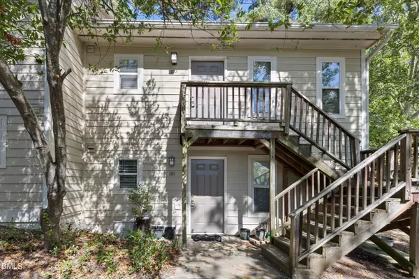 1513 E Franklin St Street, Chapel Hill, NC 27514