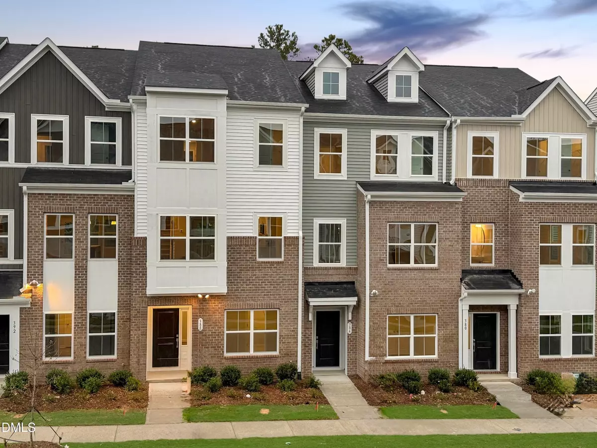 Garner, NC 27529,384 Chesapeake Commons Street #128