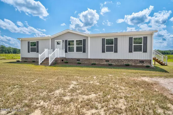 7218 Race Track Road, Castalia, NC 27816