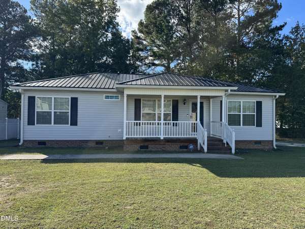 205 Patriot Drive, Roanoke Rapids, NC 27870