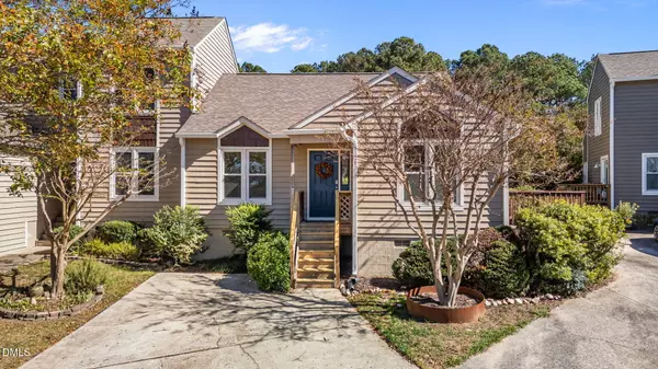 7 Applewood Square, Durham, NC 27713