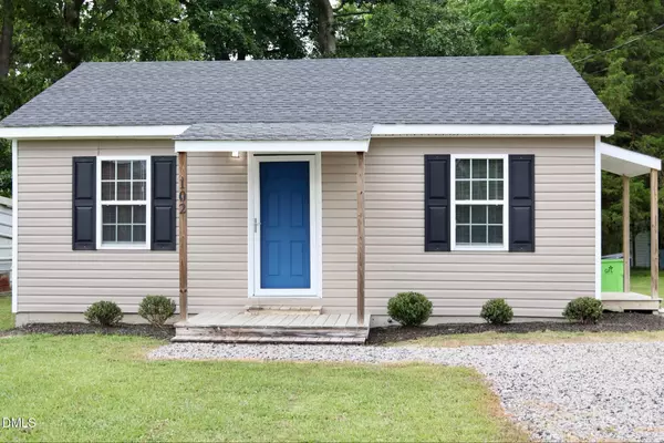 102 E Nash Street, Elm City, NC 27822