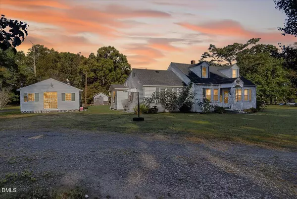 8663 Us Hwy 15 N, Bullock, NC 27507