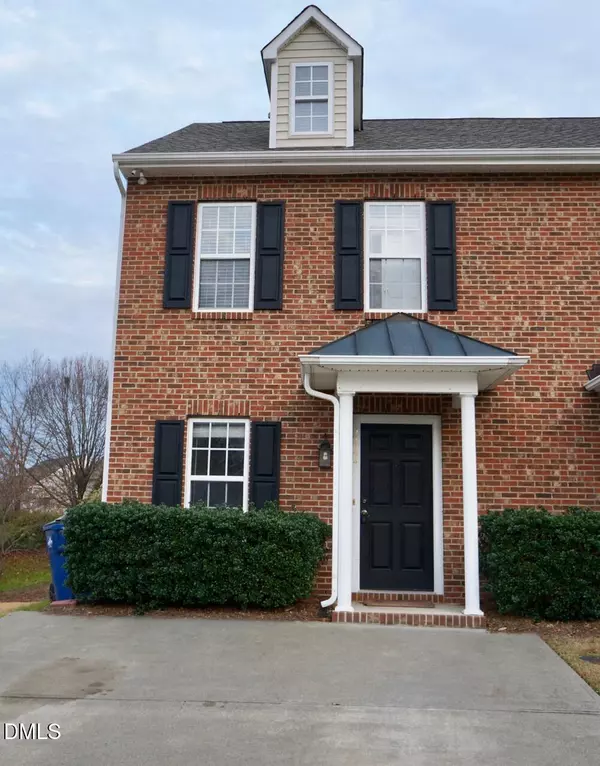 2444 Pumpkin Ridge Way, Raleigh, NC 27604