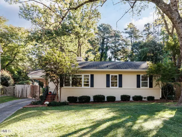 1332 Banbury Road, Raleigh, NC 27607
