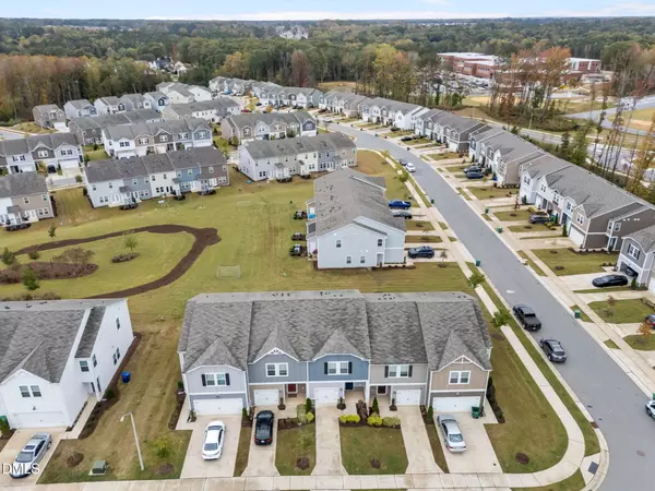 929 Clearhaven Ln Lane, Fuquay Varina, NC 27526