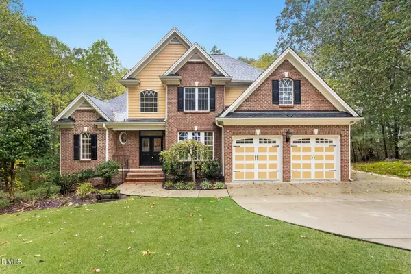 1205 Trotter Bluffs Drive, Holly Springs, NC 27540