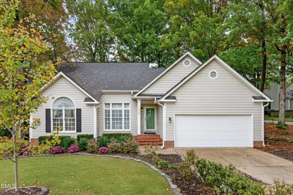 1004 Clay Hill Drive, Knightdale, NC 27545