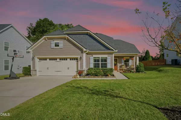 827 Tupelo Glen Court, Fuquay Varina, NC 27526