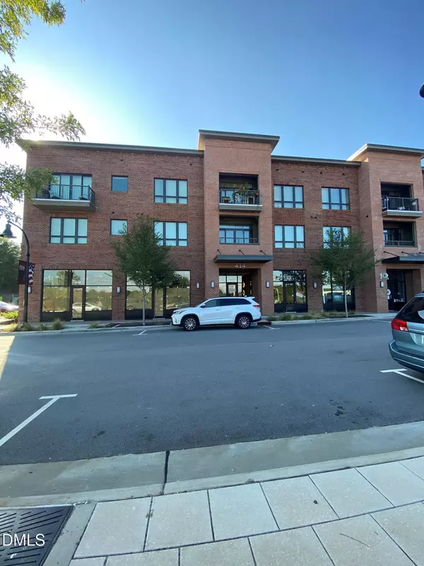 414 S White Street #303, Wake Forest, NC 27587