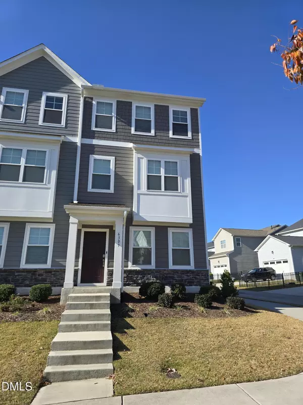 6309 Truxton Lane, Raleigh, NC 27616