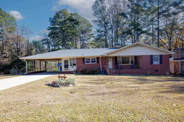 102 Hillcrest Drive, Smithfield, NC 27577