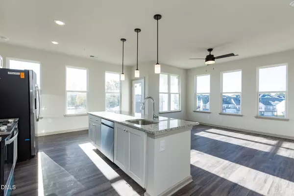 2400 Gathering Square Ct Court, Fuquay Varina, NC 27526