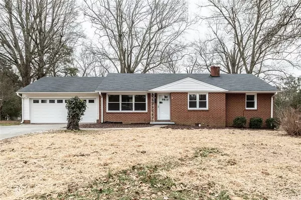 118 Albany Street, Graham, NC 27253