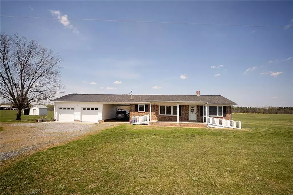 Yanceyville, NC 27379,522 Mise Road