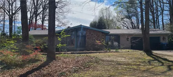 5304 Bosher Lake Drive, Mcleansville, NC 27301