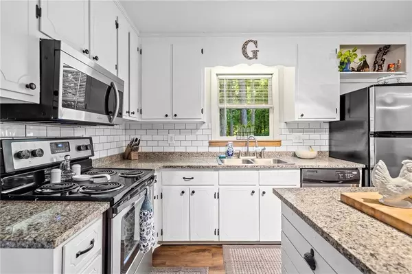 Julian, NC 27283,5402 Newland Drive