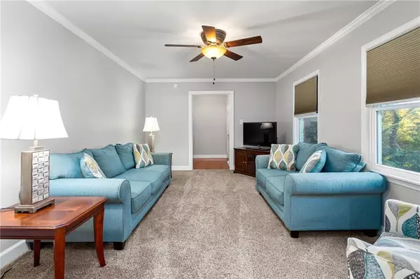 Burlington, NC 27217,1874 Stratford Road