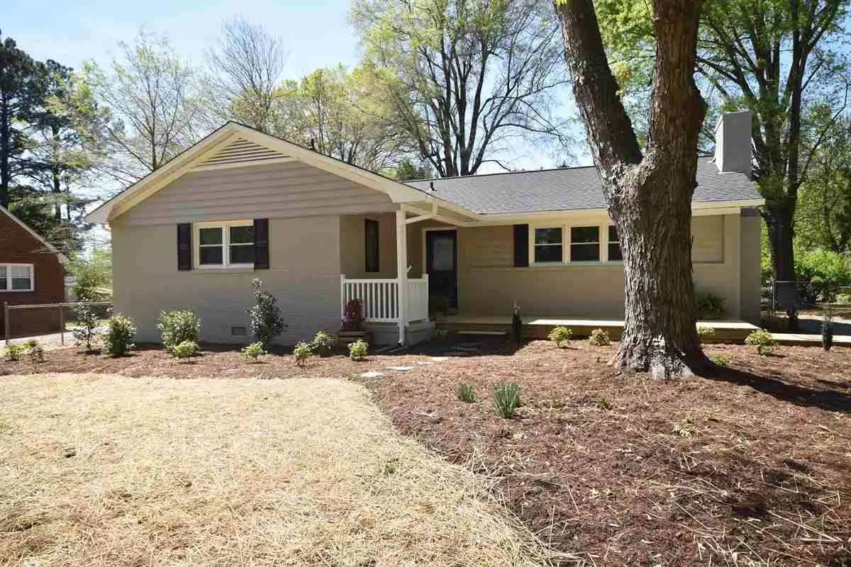 Burlington, NC 27215,2722 Dee Street