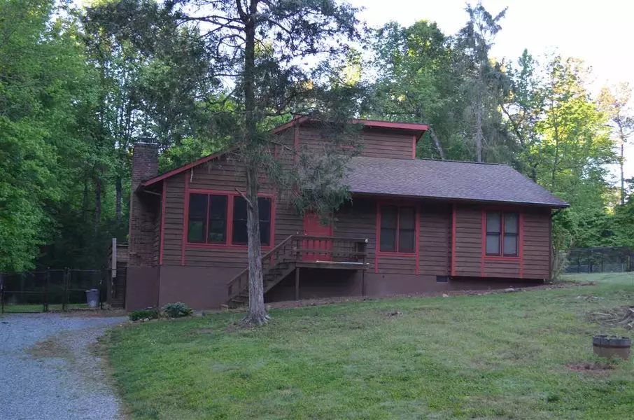 241 River Forest Road, Pittsboro, NC 27312