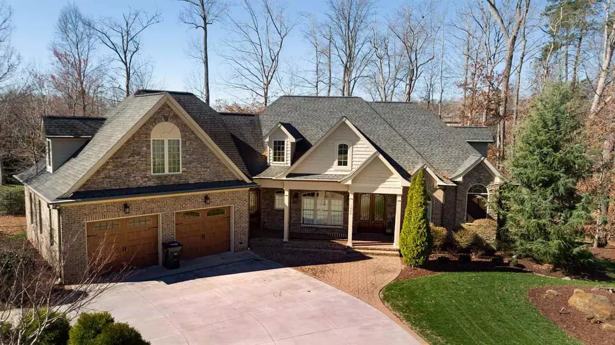 Burlington, NC 27215,1669 Cappoquin Way